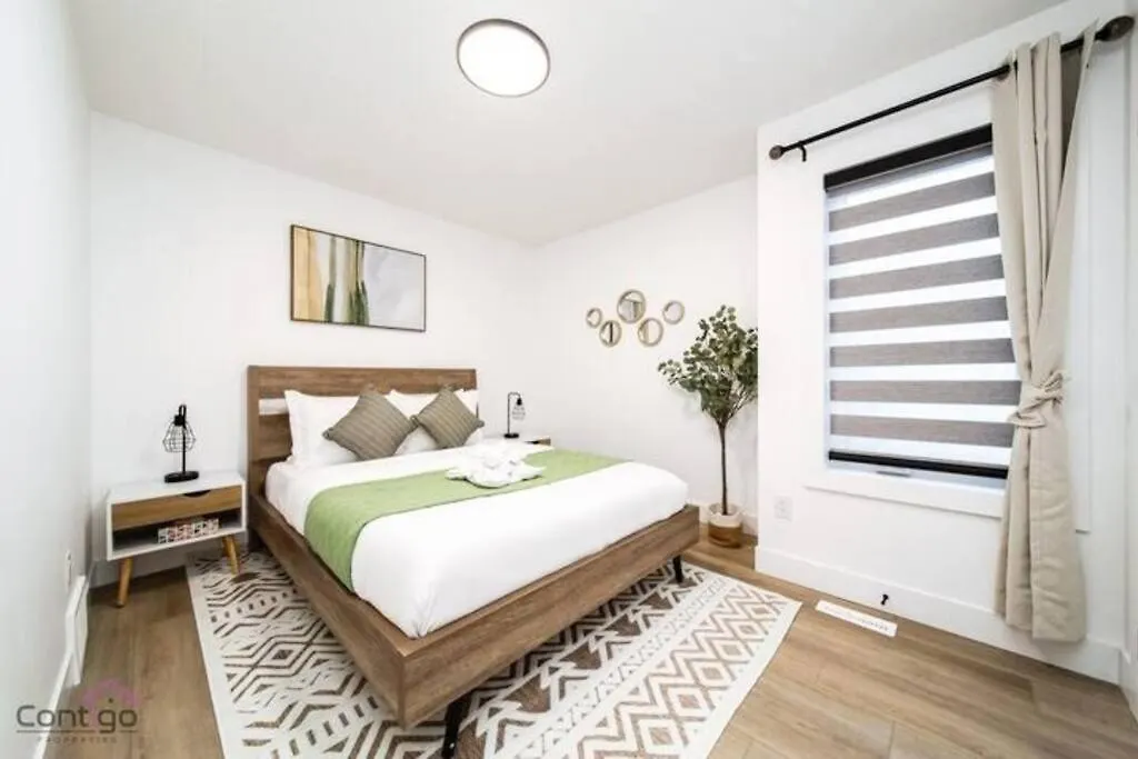 Villa Urban Zen, Aircon, King Bed, 10 Min Wem & Dt! Edmonton 0*,  Canada