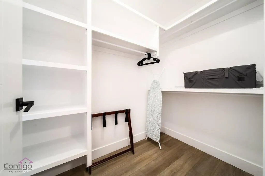 Urban Zen, Aircon, King Bed, 10 Min Wem & Dt! Villa Edmonton Canada