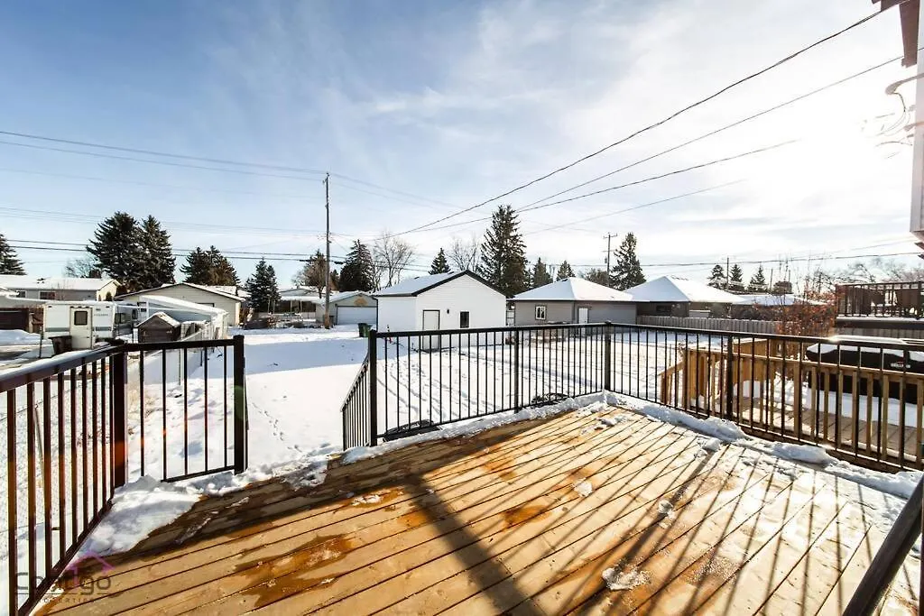 Urban Zen, Aircon, King Bed, 10 Min Wem & Dt! Villa Edmonton 0*,  Canada