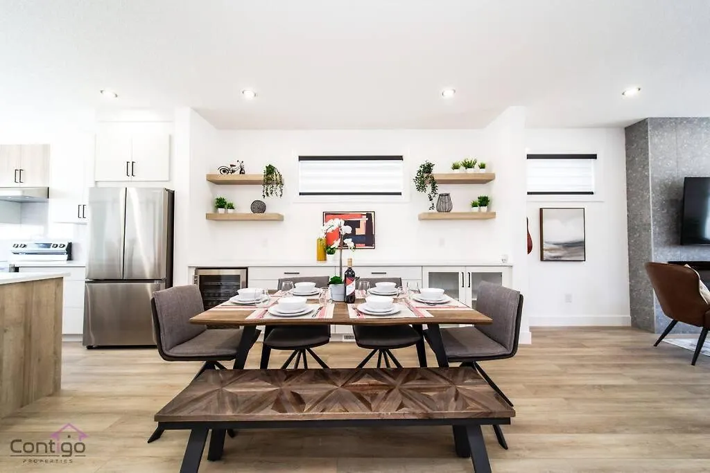 Semesterbostad Urban Zen, Aircon, King Bed, 10 Min Wem & Dt! Villa Edmonton Kanada